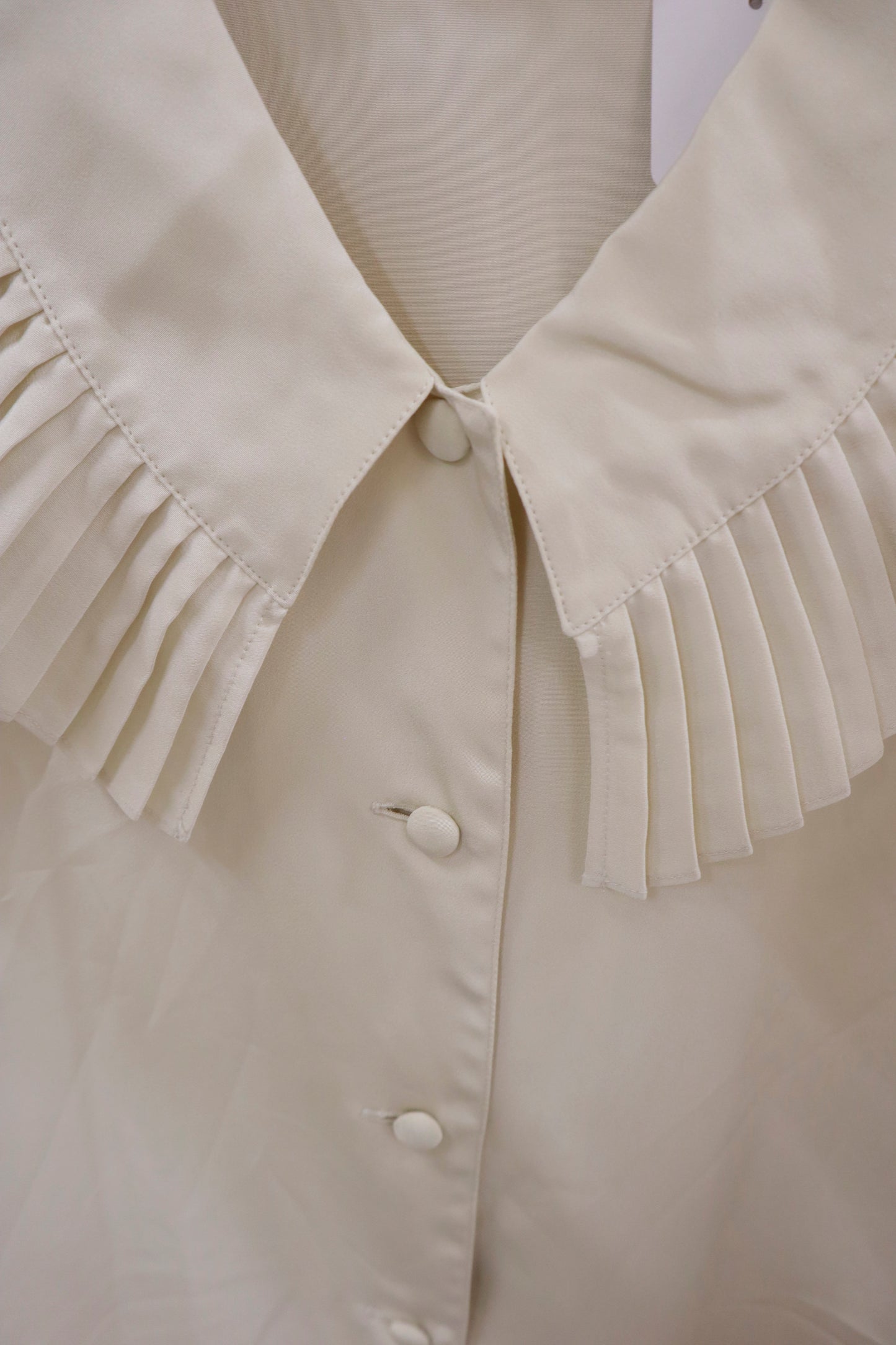 pleats collar blouse/U-［2511-019］