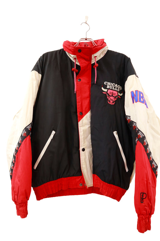 90's CHICAGO BULLS nylon jacket/NV-［2511-098］