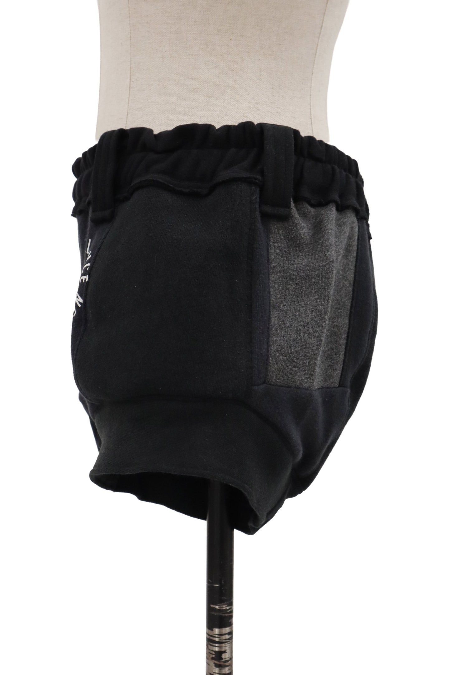 New Balance sweat shorts/RM-［2606-031］