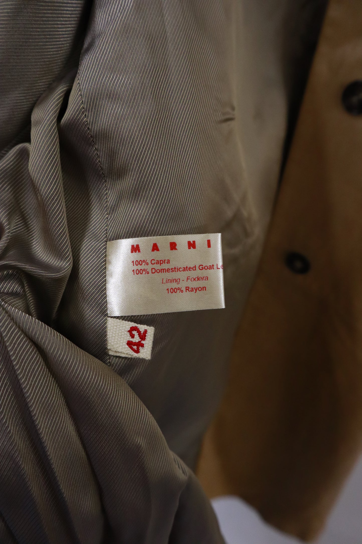 MARNI leather coat /NV-［2601-038］