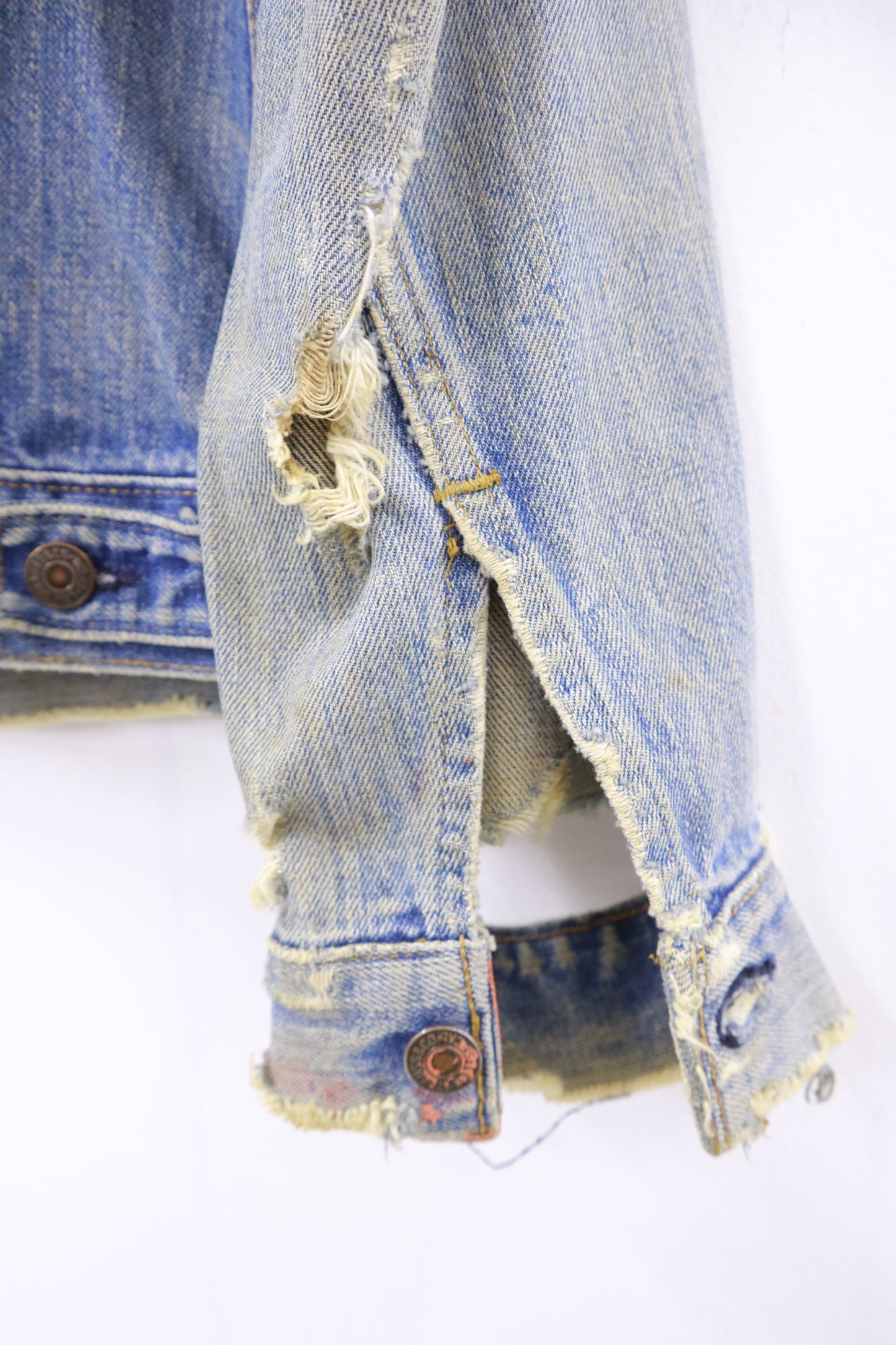 60's LEVI'S 70505 denim jacket 「ボタン裏52」/NV-［2511-103］