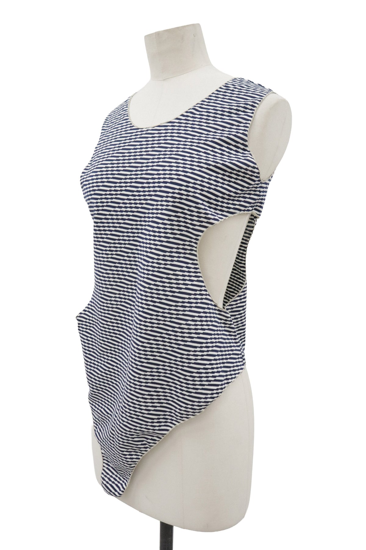 asymmetry tops/RM-［2608-045］