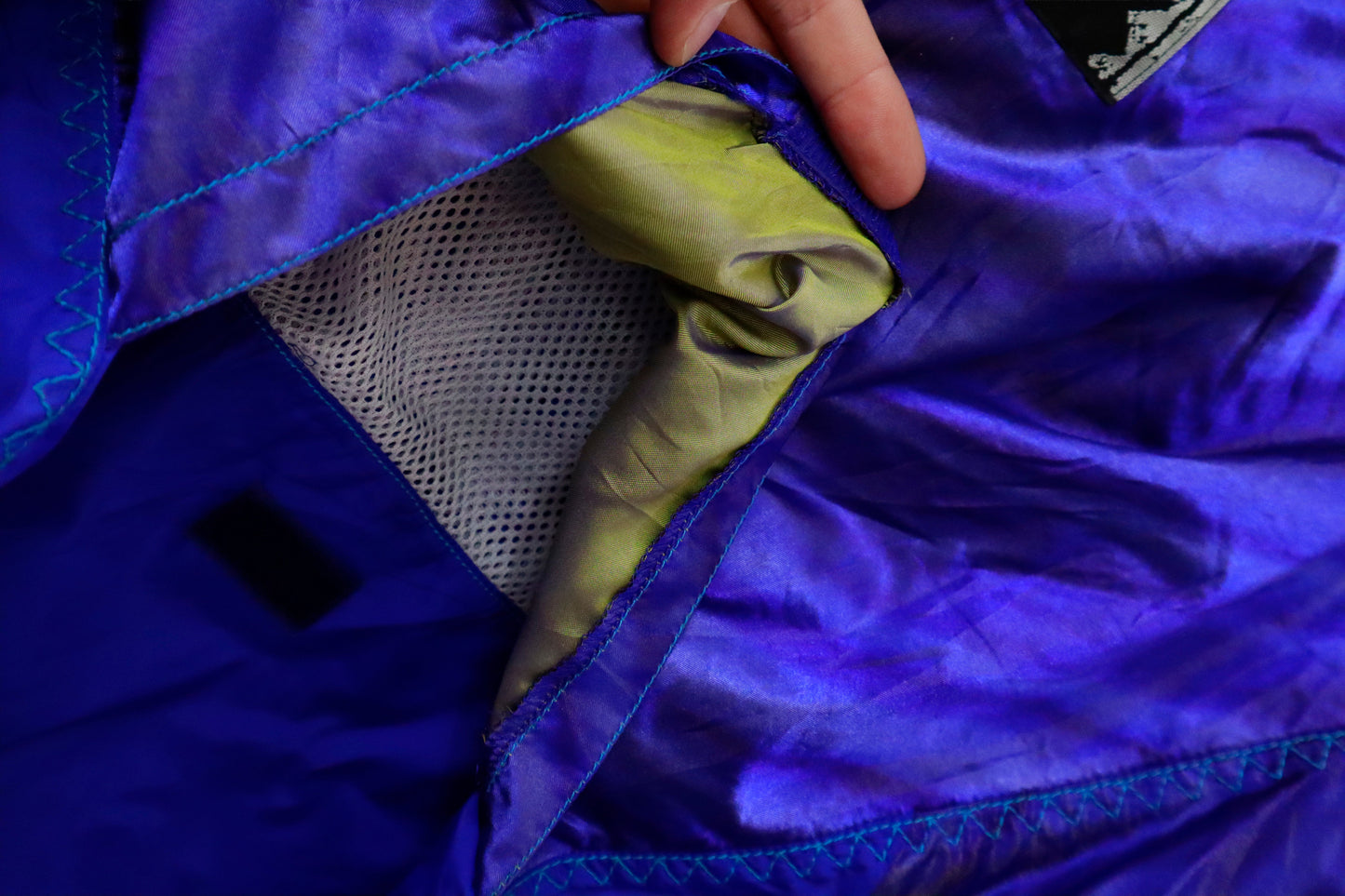 90's asics nylon jacket / NV-［2601-012］