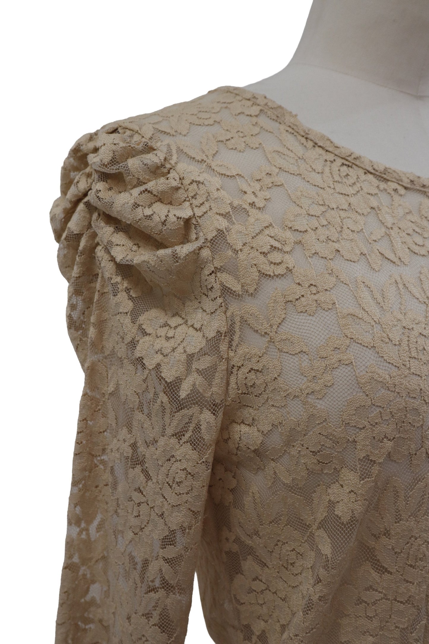 lace puff shoulder top/RM-［2607-021］