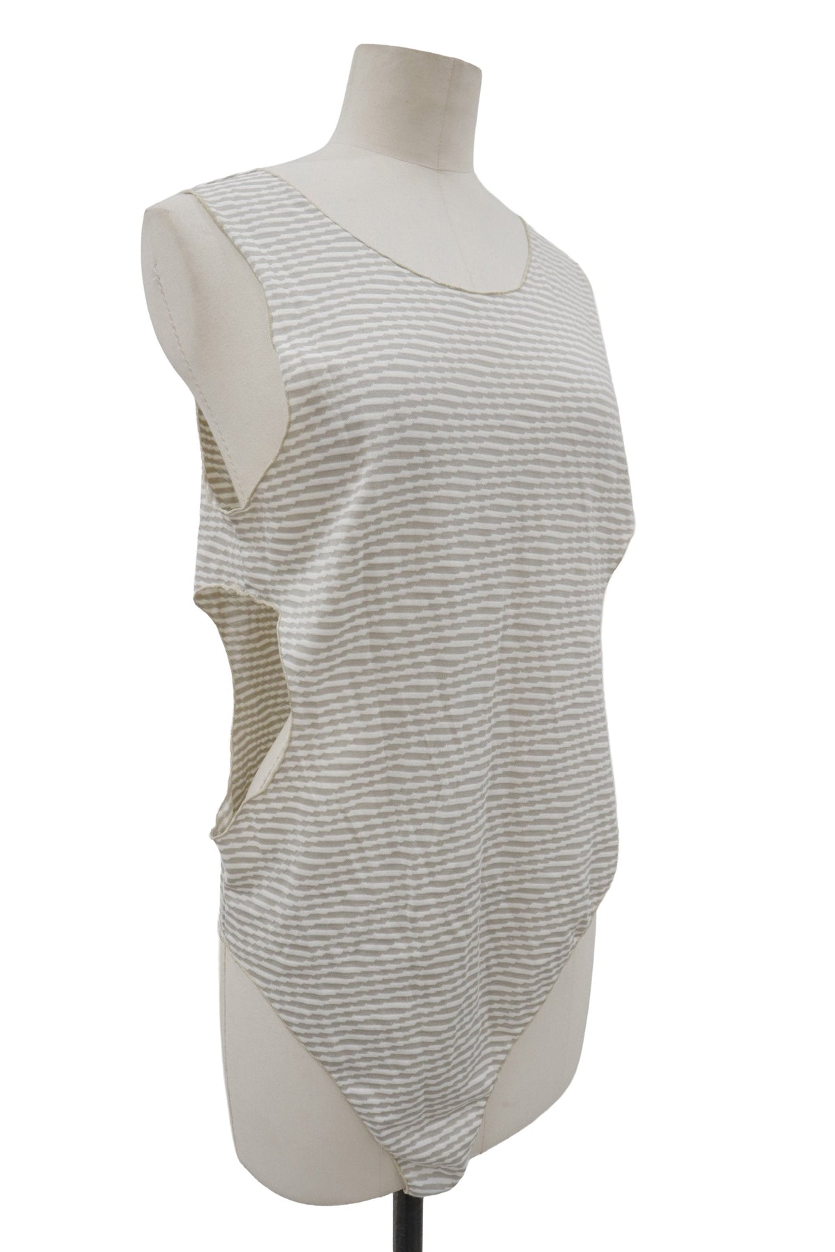 asymmetry tops/RM-［2608-048］