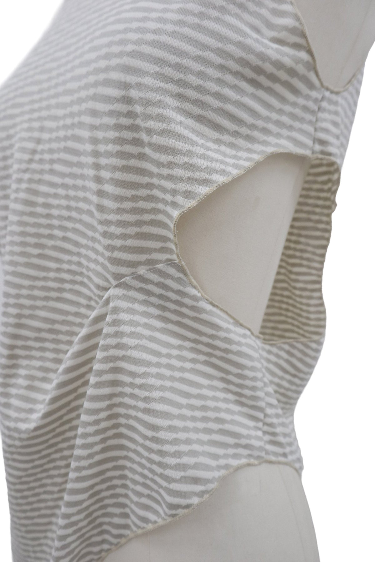 asymmetry tops/RM-［2608-049］