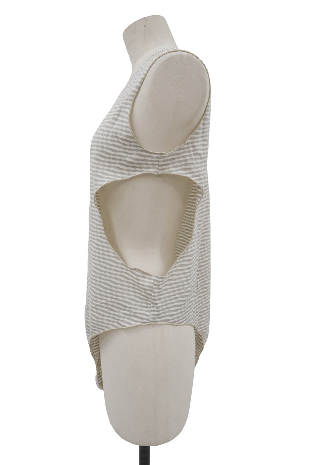 asymmetry tops/RM-［2608-048］