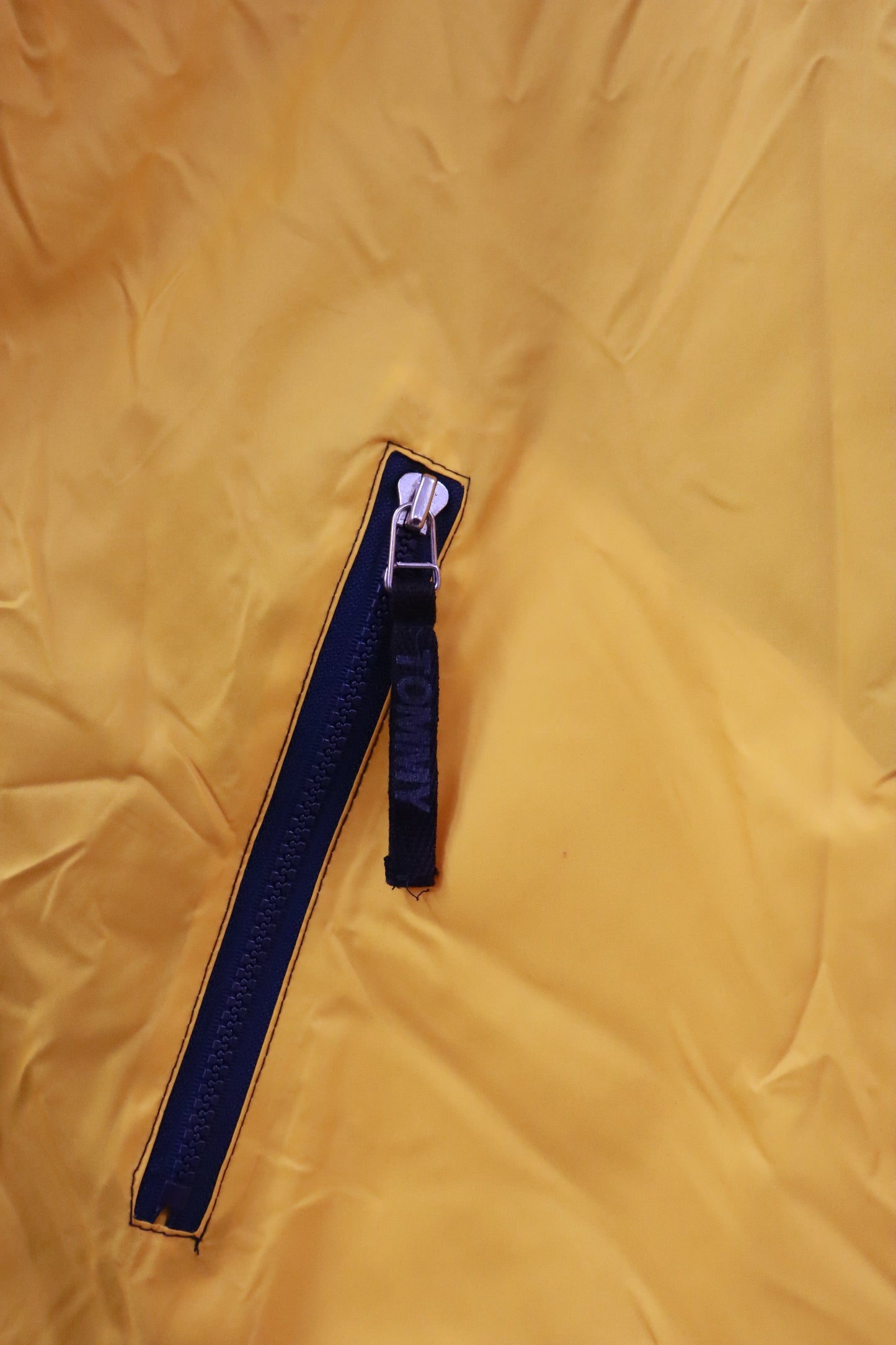 90's TOMMY HILFIGER nylon jacket/ NV-［2601-011］